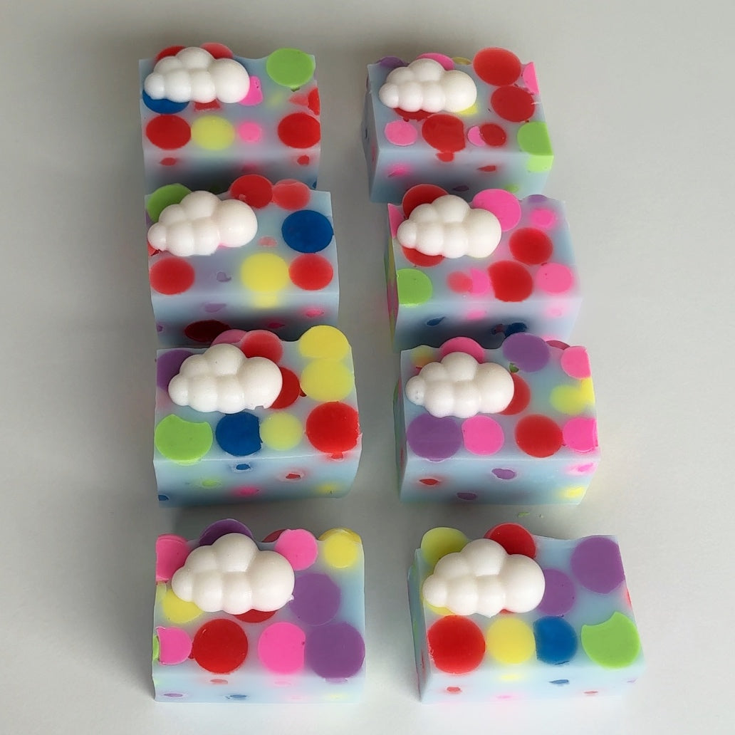 UP - Honey & seaweed soap