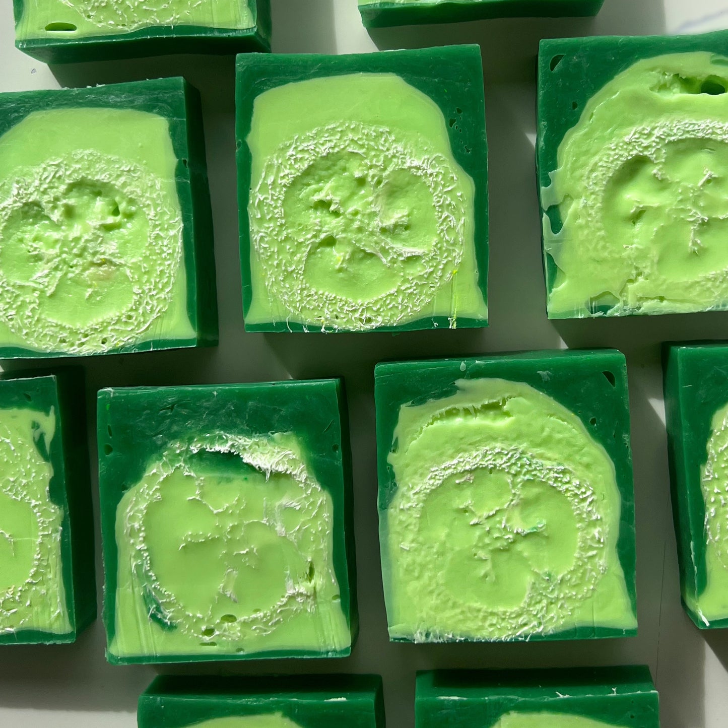 Cucumber extract & Green tea Loofah bars