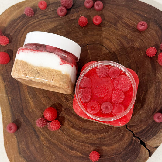 Strawberry pie - Jojoba oil foaming sugar scrub